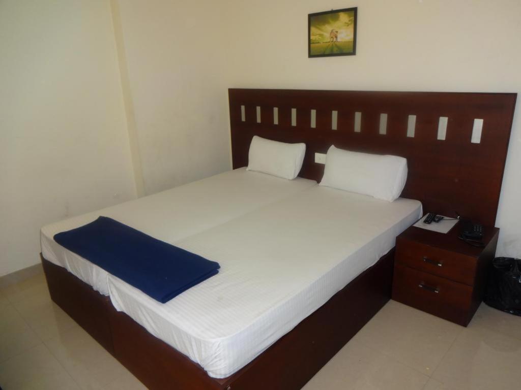 Metro Kochin Business Hotel Eksteriør bilde